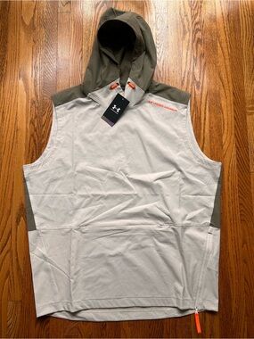 Under Armour Men’s Hooded Vest RUSH